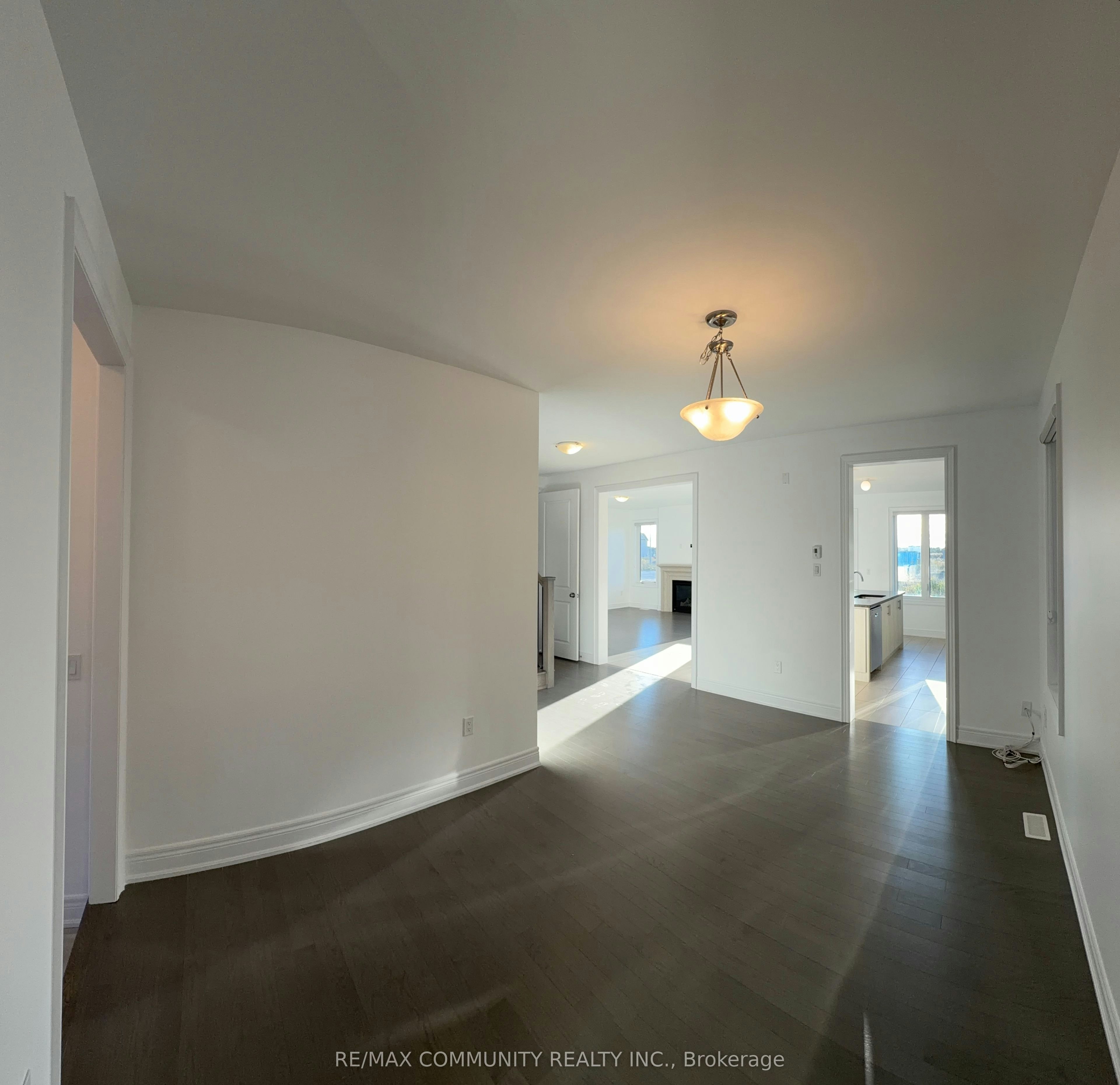 6 Wesley Brooks Street, Clarington, ON, L1B 0W4 - 3