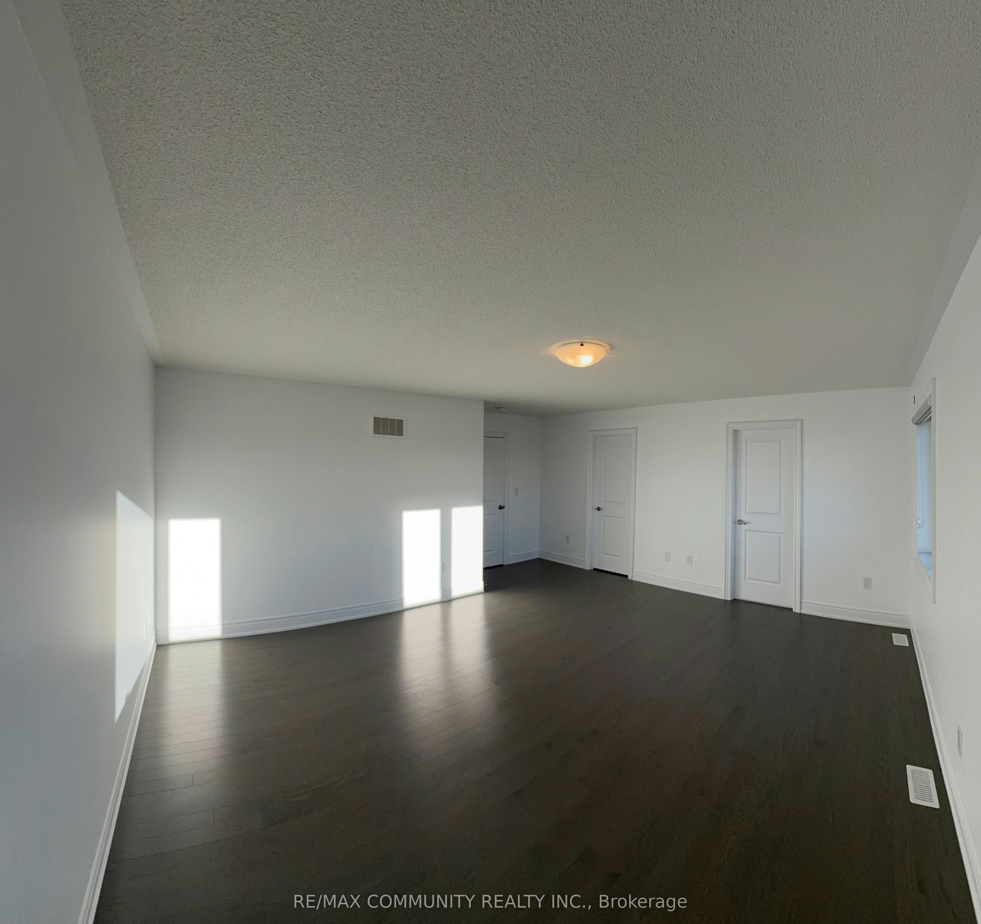 6 Wesley Brooks Street, Clarington, ON, L1B 0W4 - 11