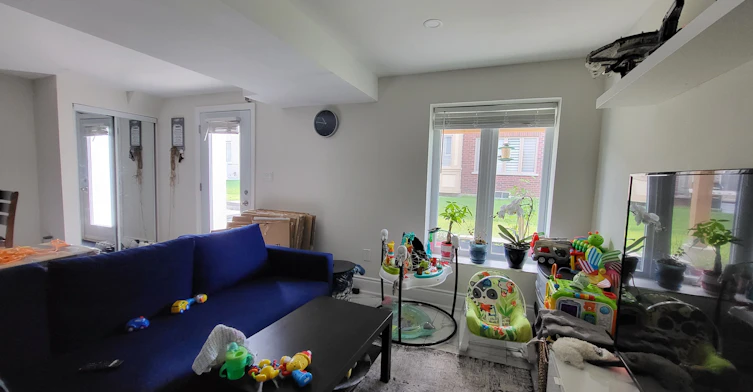 Bsmt-1015 Kingpeak Crescent, Pickering, ON, L1V 2P8 - 5