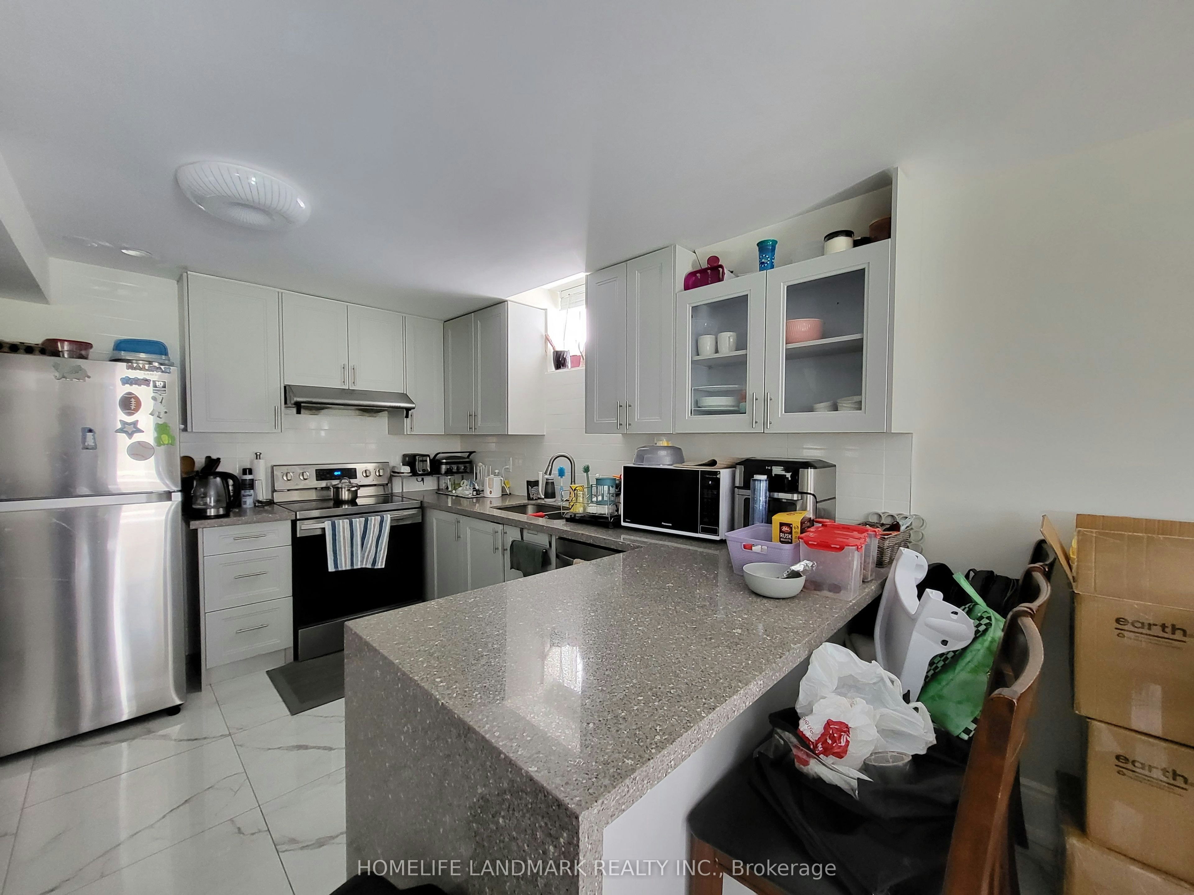 Bsmt-1015 Kingpeak Crescent, Pickering, ON, L1V 2P8 - 4