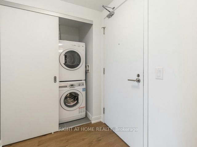 1100 Kingston Road, Toronto, ON, M1N 0B3 - 4