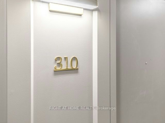 1100 Kingston Road, Toronto, ON, M1N 0B3 - 2