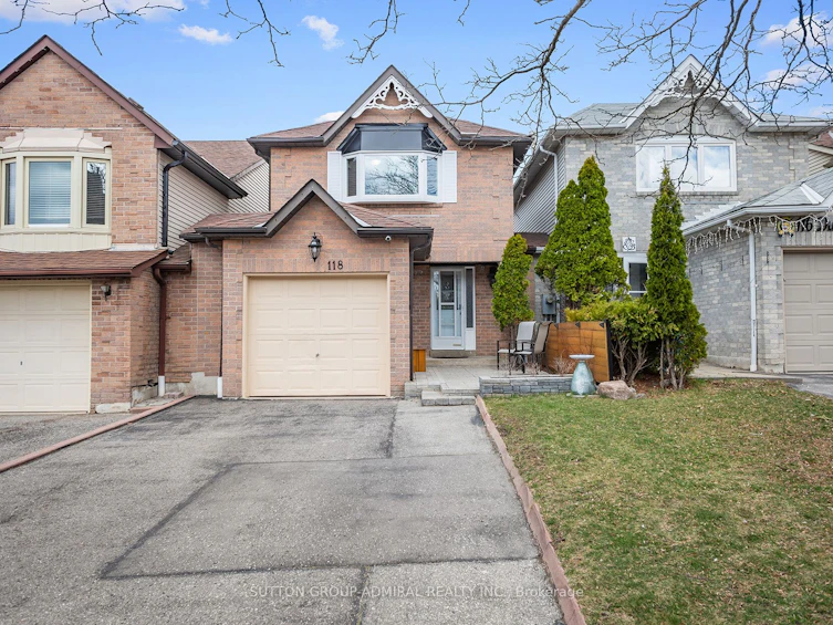 118 Ducatel Crescent, Ajax, ON, L1T 3B1