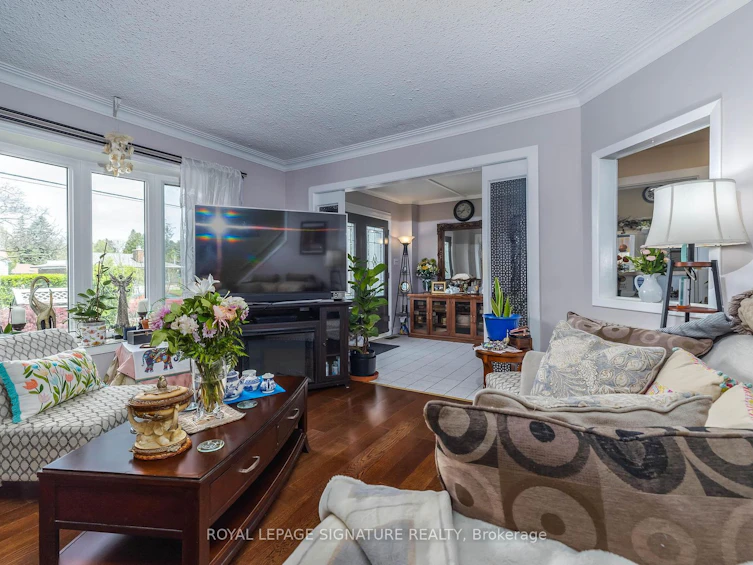 4367 Lawrence Avenue E, Toronto, ON, M1E 2T4 - 6