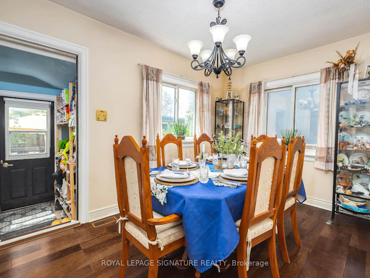 4367 Lawrence Avenue E, Toronto, ON, M1E 2T4 - 7