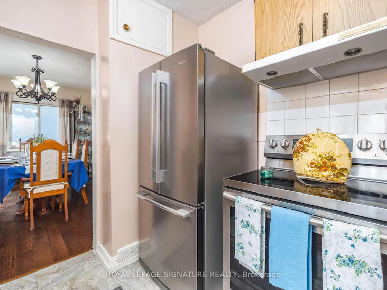 4367 Lawrence Avenue E, Toronto, ON, M1E 2T4 - 11