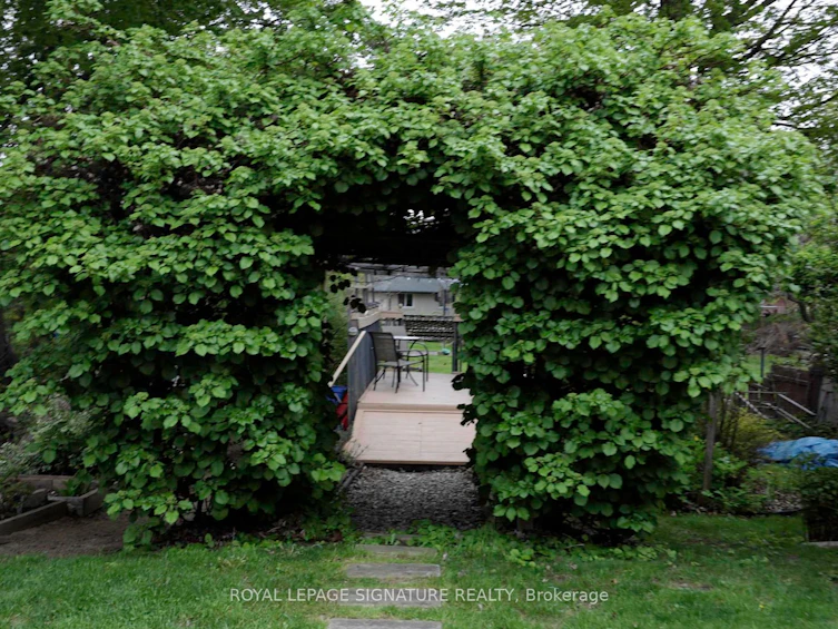 4367 Lawrence Avenue E, Toronto, ON, M1E 2T4 - 19