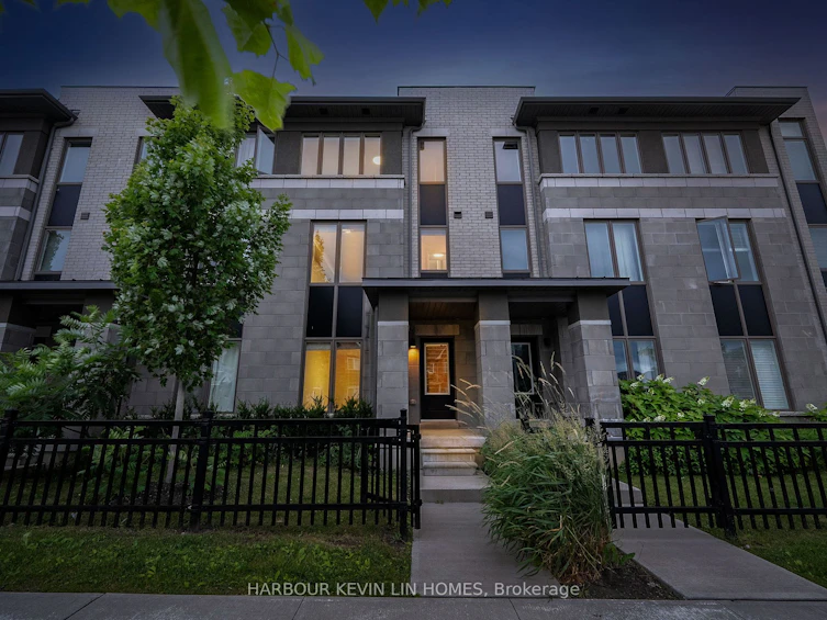 5 Donald Fleming Way, Whitby, ON, L1R 0N8 - 35