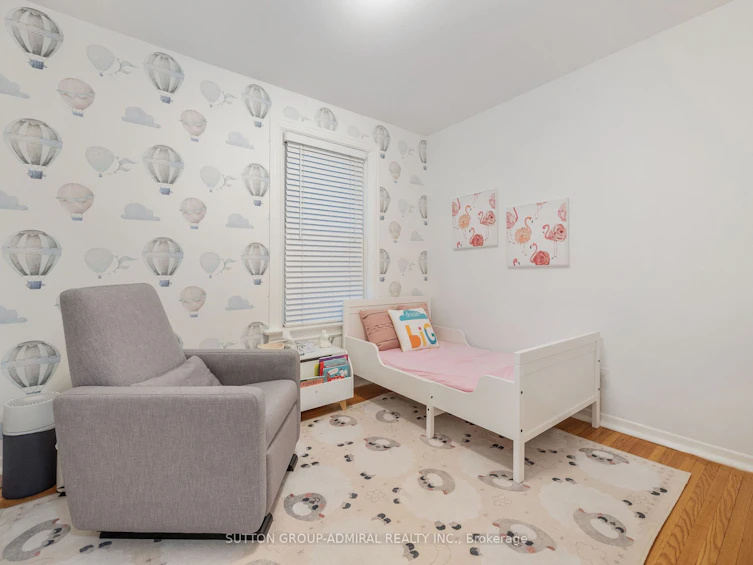 30 Galt Avenue, Toronto, ON, M4M 2Z1 - 18