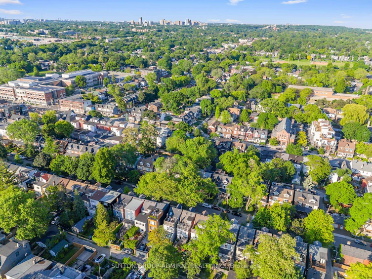 30 Galt Avenue, Toronto, ON, M4M 2Z1 - 36