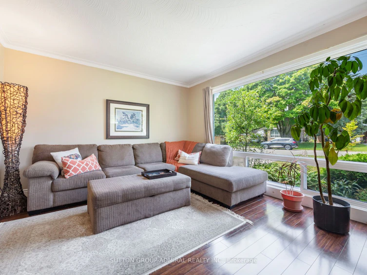 5 Penzance Drive, Toronto, ON, M1K 4Z4 - 5