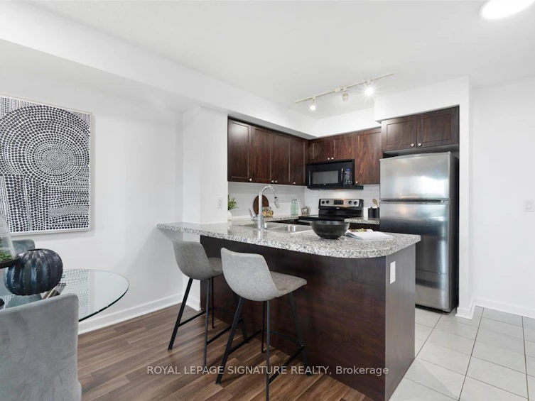 407-1235 Bayly Street, Pickering, ON, L1W 1L7 - 5