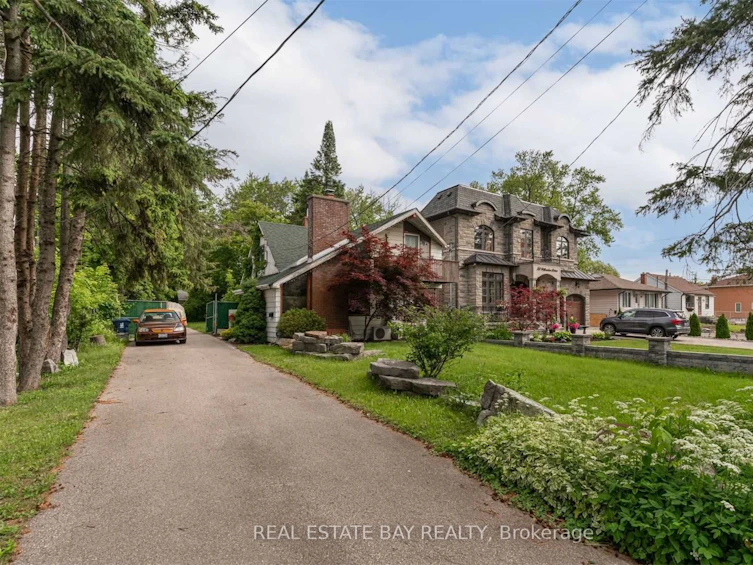 30 Willowlea Drive, Toronto, ON, M1C 1J5 - 3