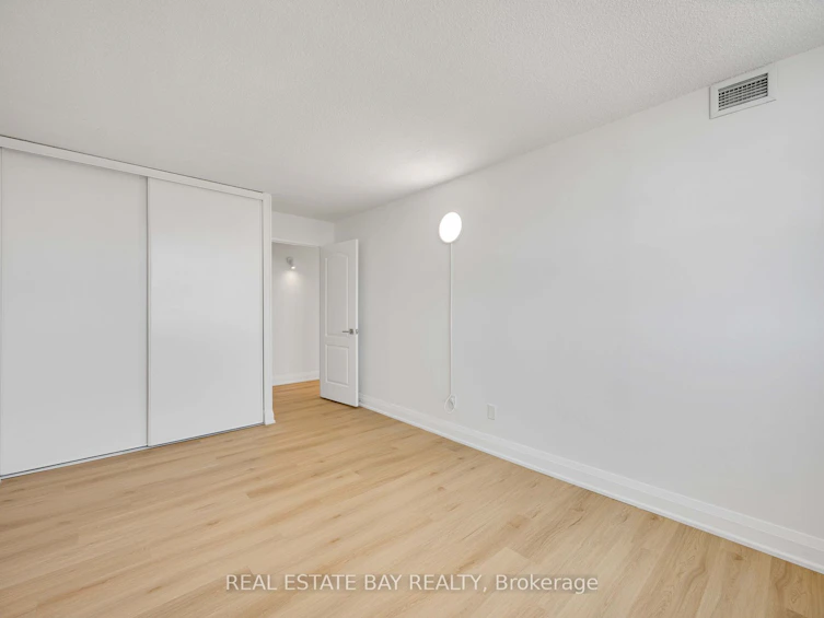 PH 206-2 Westney Road N, Ajax, ON, L1T 3H3 - 8
