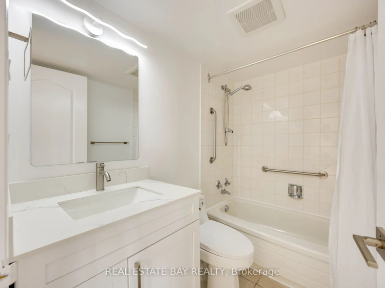 PH 206-2 Westney Road N, Ajax, ON, L1T 3H3 - 21