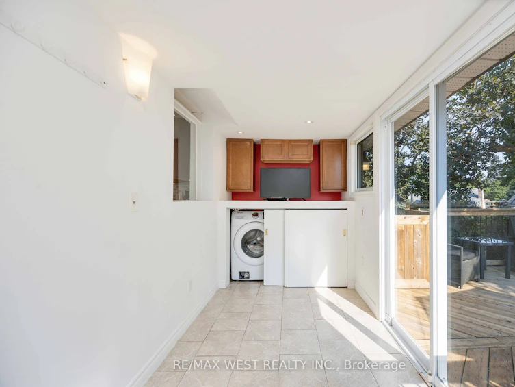 23 Mack Avenue, Toronto, ON, M1L 1M2 - 19