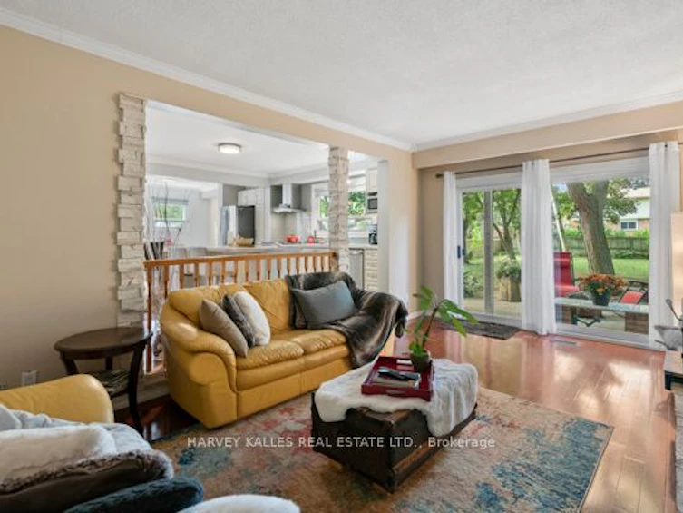 1890 Spruce Hill Road, Pickering, ON, L1V 1S7 - 11