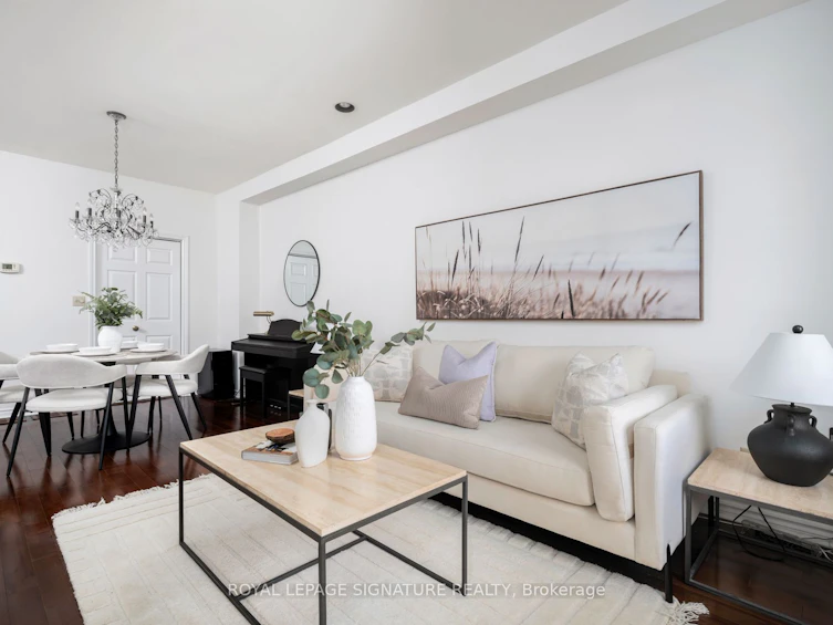 233 Torrens Avenue, Toronto, ON, M4J 2P6 - 4