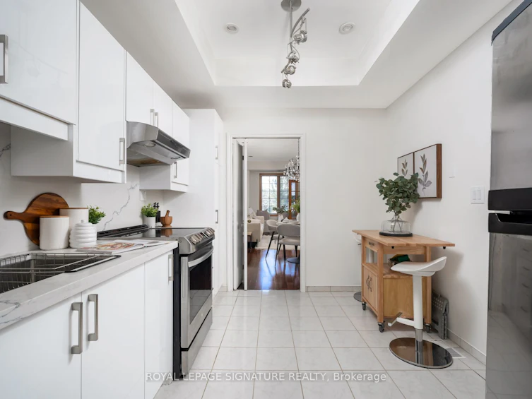 233 Torrens Avenue, Toronto, ON, M4J 2P6 - 10