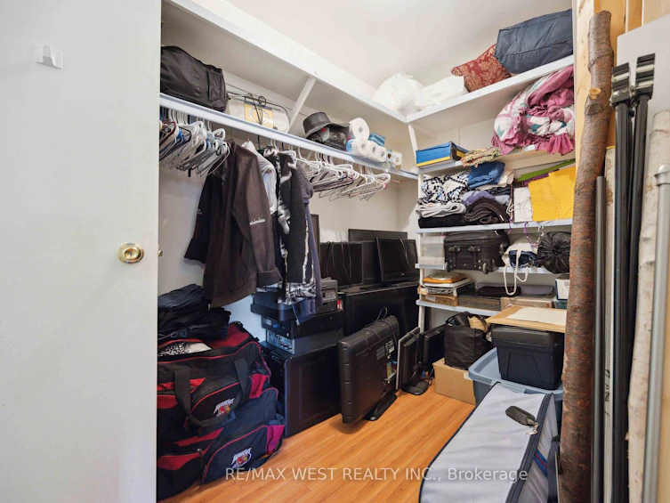 604-1200 Bridletowne Circle, Toronto, ON, M1W 2H8 - 13