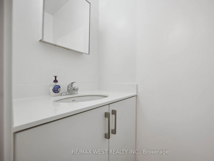 604-1200 Bridletowne Circle, Toronto, ON, M1W 2H8 - 15