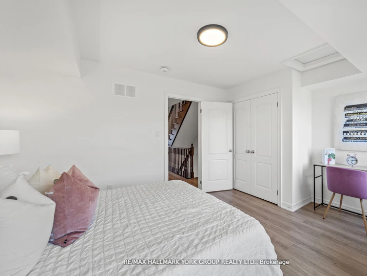 2671 Deputy Minister Path, Oshawa, ON, L1L 0M7 - 17