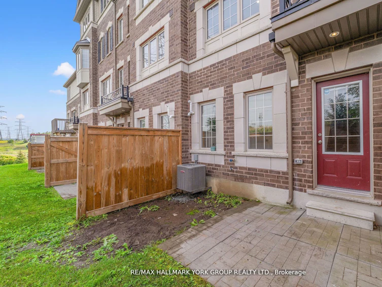 2671 Deputy Minister Path, Oshawa, ON, L1L 0M7 - 35