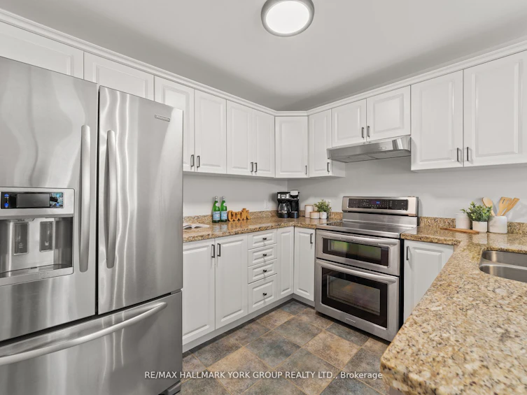 34 Bach Avenue, Whitby, ON, L1R 2M1 - 10