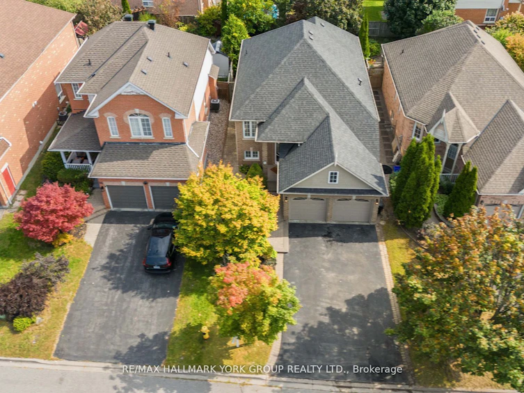 34 Bach Avenue, Whitby, ON, L1R 2M1 - 36