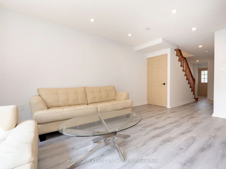 24-1995 Pine Grove Avenue, Pickering, ON, L1V 6W4 - 16
