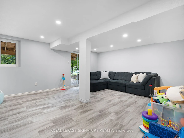 402 Dickens Drive, Oshawa, ON, L1K 1N5 - 14