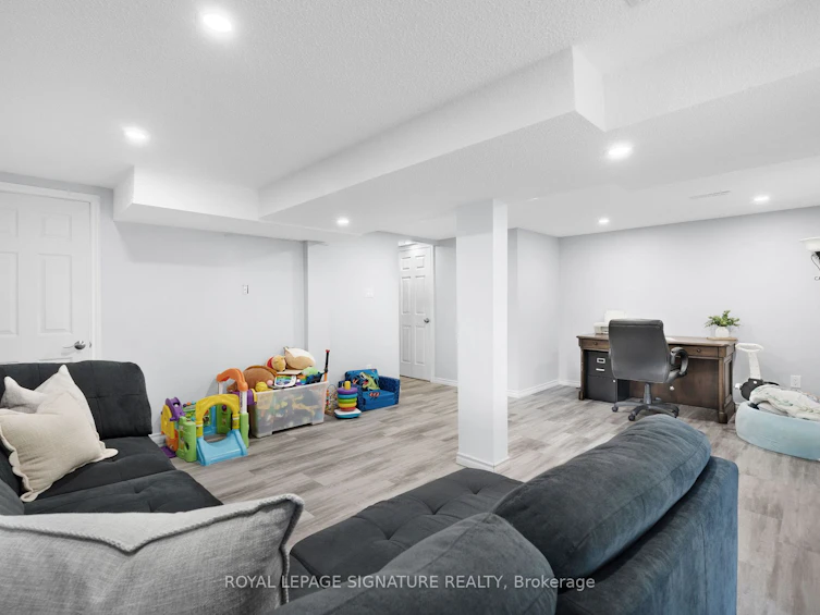 402 Dickens Drive, Oshawa, ON, L1K 1N5 - 15