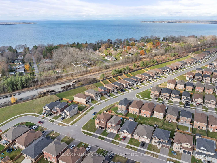8 Pollock Avenue, Brock, ON, L0K 1A0 - 36