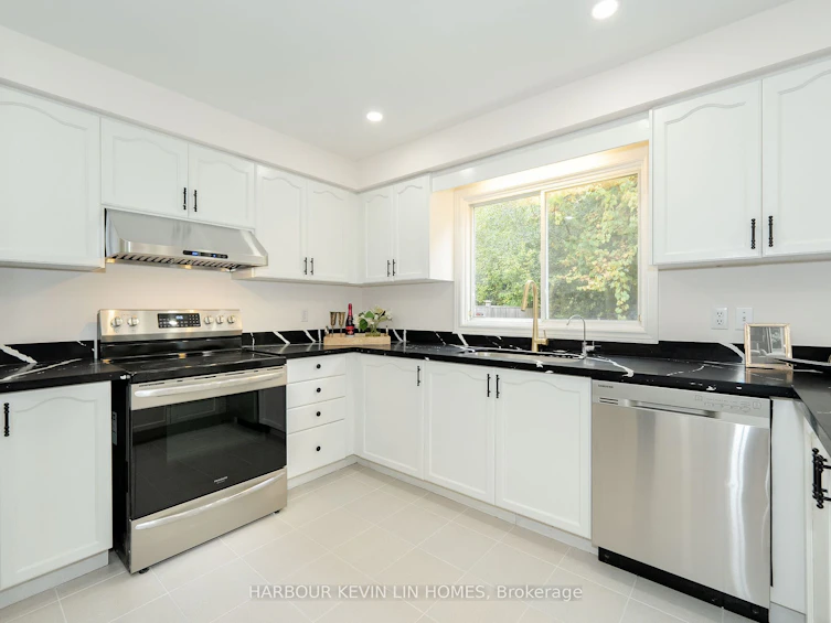 83 Luba Avenue, Richmond Hill, ON, L4S 1G6 - 14