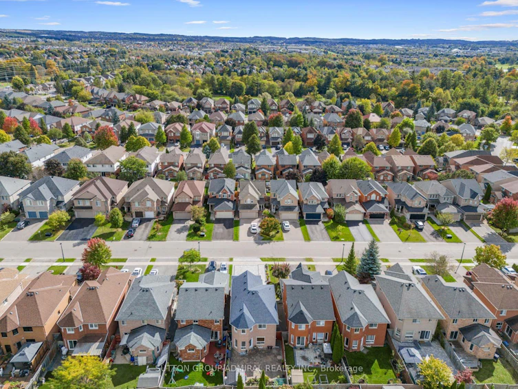 606 Heddle Crescent, Newmarket, ON, L3X 2J5 - 35