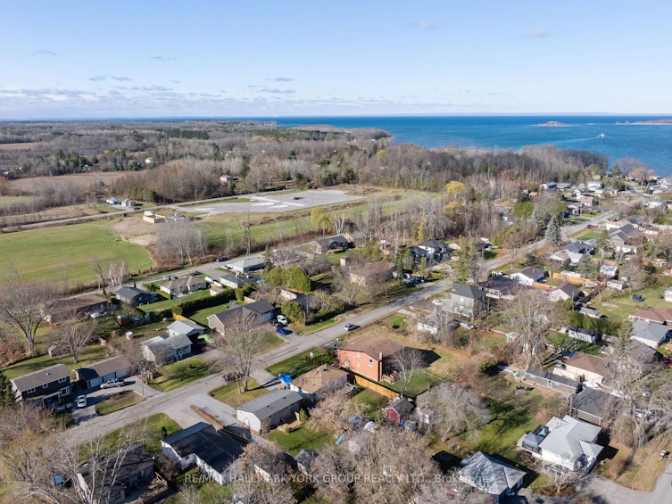 25 Blue Jay Boulevard, Georgina, ON, L0E 1N0 - 34