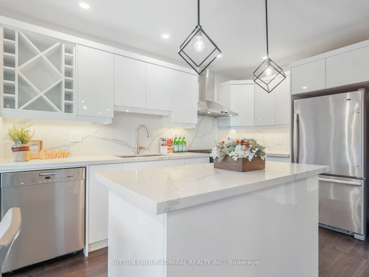 97 Golf Links Drive, Aurora, ON, L4G 3V4 - 12