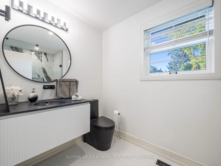 97 Golf Links Drive, Aurora, ON, L4G 3V4 - 24