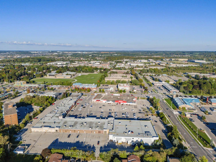 97 Golf Links Drive, Aurora, ON, L4G 3V4 - 40