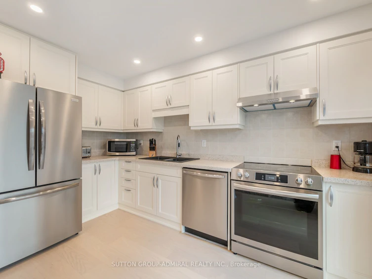 27 Bloomgate Crescent, Richmond Hill, ON, L4E 4E3 - 15