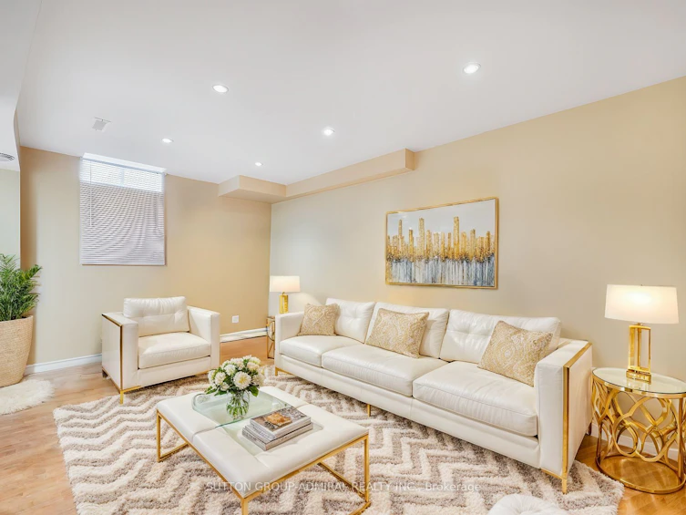 27 Bloomgate Crescent, Richmond Hill, ON, L4E 4E3 - 28