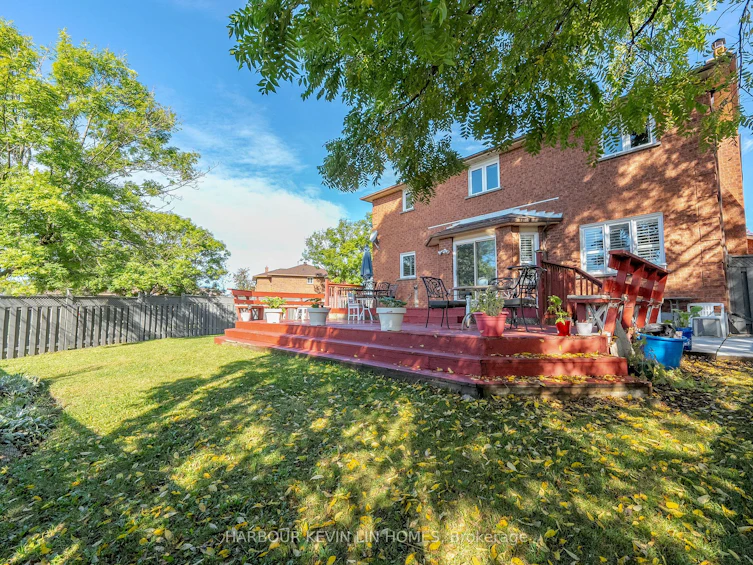 32 Queens College Drive, Richmond Hill, ON, L4B 1P2 - 4