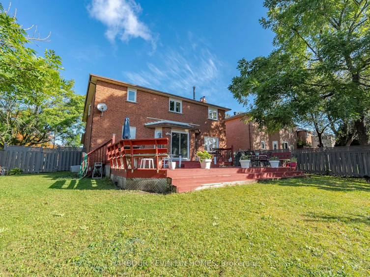 32 Queens College Drive, Richmond Hill, ON, L4B 1P2 - 5