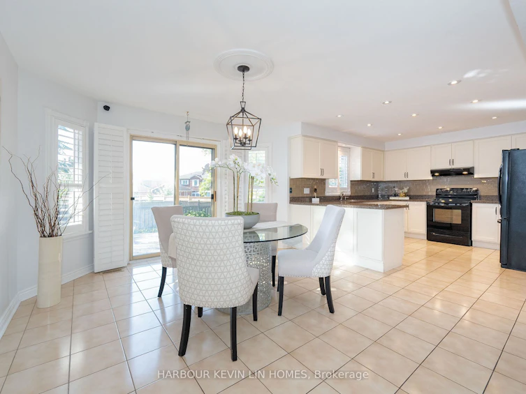32 Queens College Drive, Richmond Hill, ON, L4B 1P2 - 19