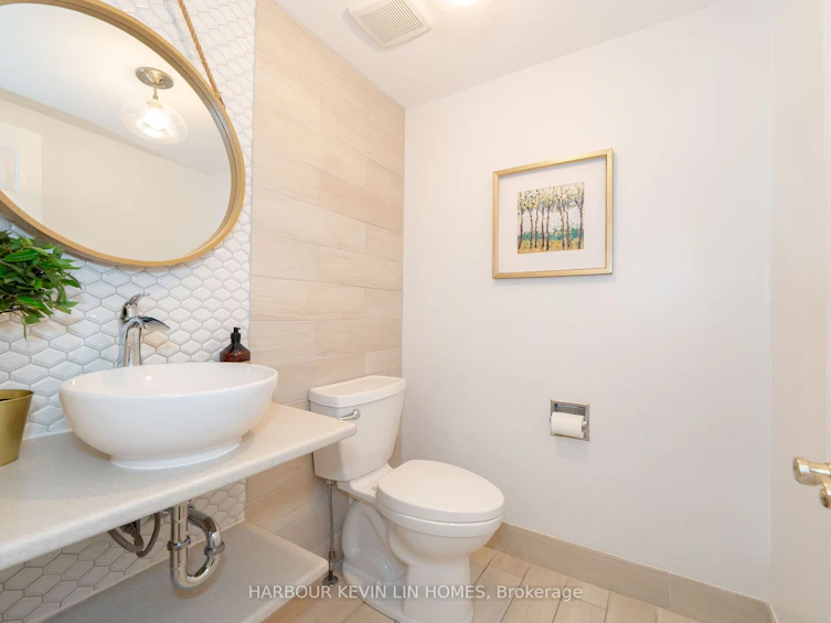 32 Queens College Drive, Richmond Hill, ON, L4B 1P2 - 24