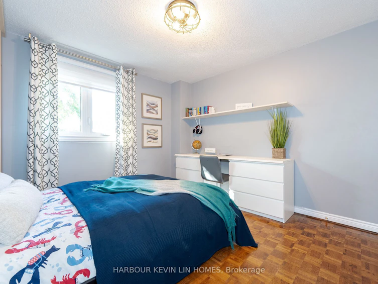 32 Queens College Drive, Richmond Hill, ON, L4B 1P2 - 31