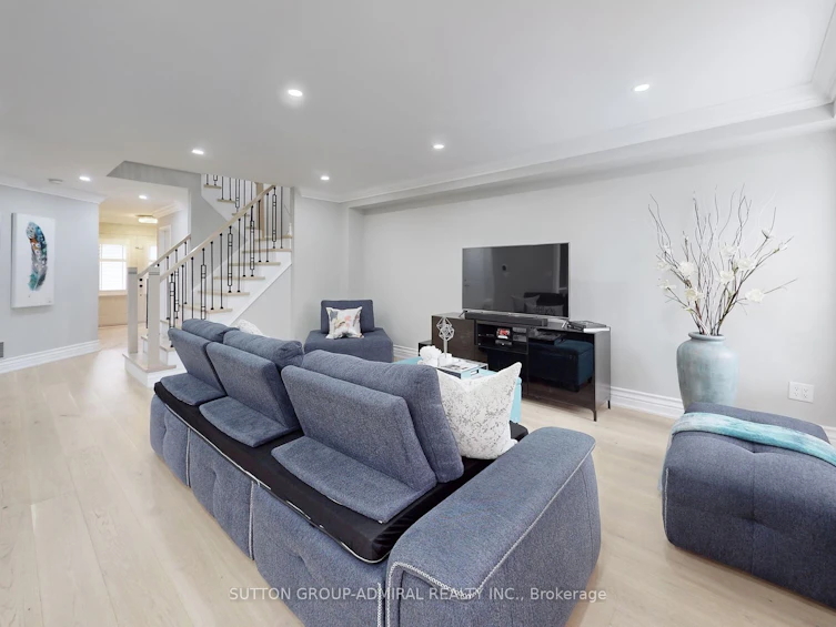 37 Booth Street, Bradford West Gwillimbury, ON, L3Z 0A4 - 3