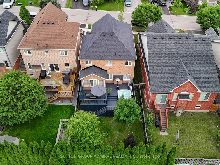 37 Booth Street, Bradford West Gwillimbury, ON, L3Z 0A4 - 39