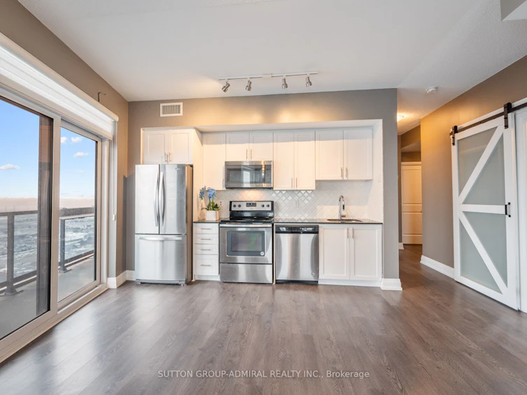 2908-3600 Highway 7 N/A, Vaughan, ON, L4L 0G7 - 9