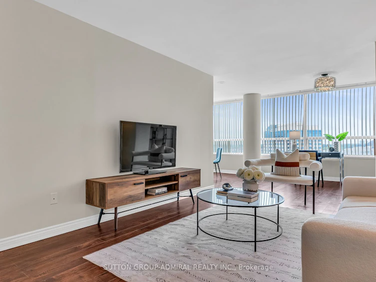 716-7 Townsgate Drive, Vaughan, ON, L4J 7Z9 - 11